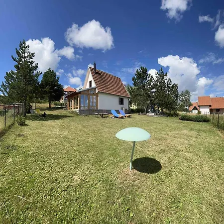 فيلة House Zmajevac زلاتيبور