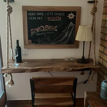 House Zmajevac زلاتيبور